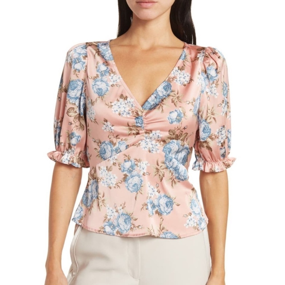 WAYF Pink and blue floral silky blouse size S.